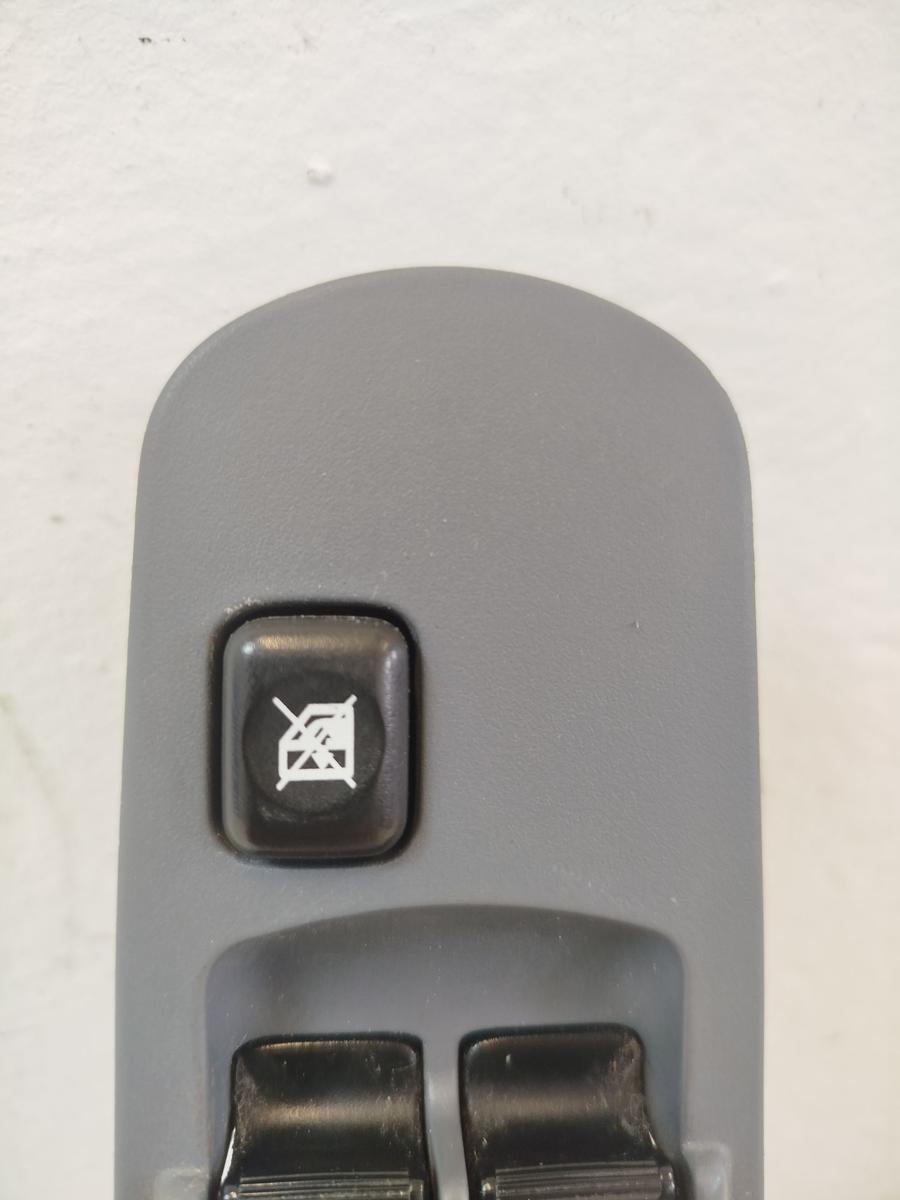 Mitsubishi Colt CZC Cabrio Fensterheberschalter T&uuml;r vorn links Schalter Dach