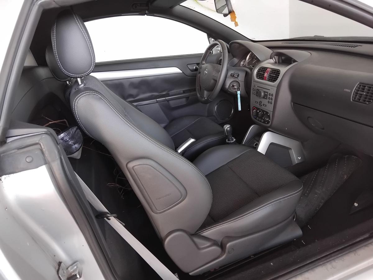 Opel Tigra TwinTop orig.Sitz vorn rechts Beifahrersitz Teilleder schwarz BJ2006