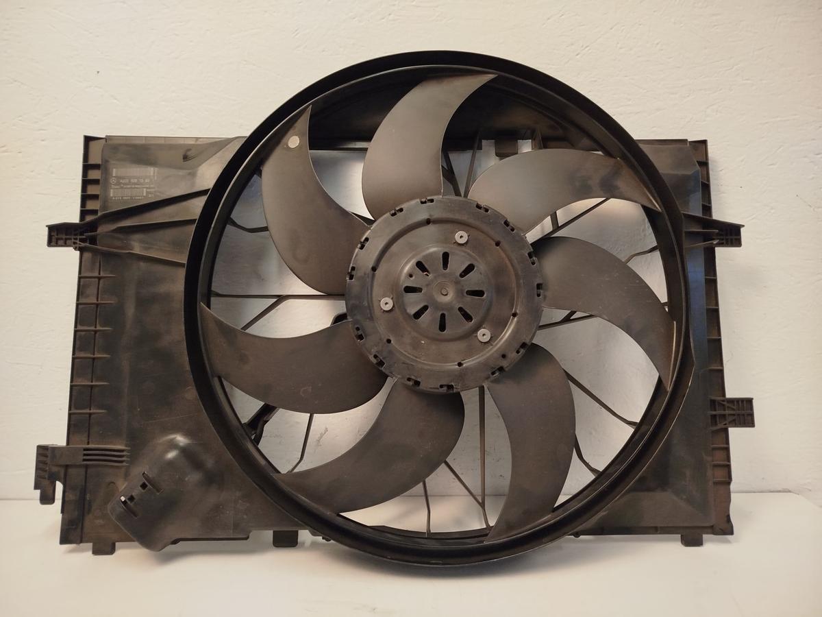 Mercedes C Coupe 203 K&uuml;hlerl&uuml;fter L&uuml;fter K&uuml;hlerzarge 220CDI 110KW OM 646.963