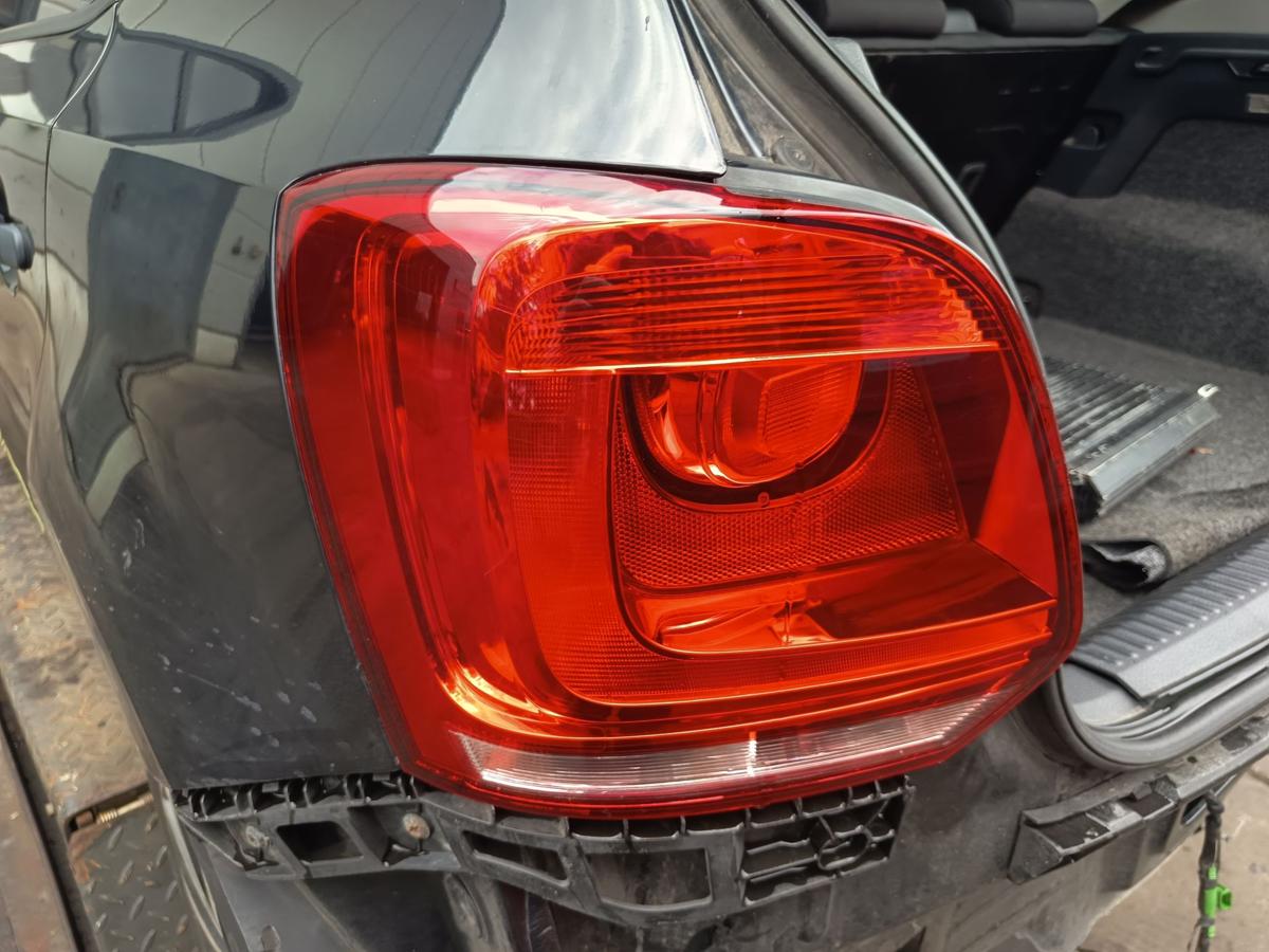 VW Polo V 6R original R&uuml;ckleuchte links Heck Schlusslicht Bj 2012
