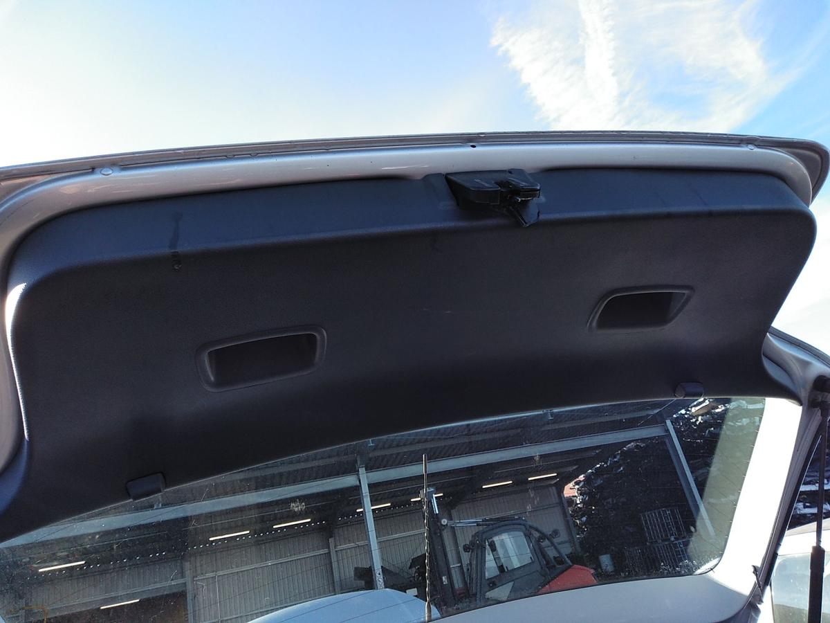 VW Polo 9N3 Heckklappe reflexsilbermetallic LA7W mit Heckscheibe Bj.2006