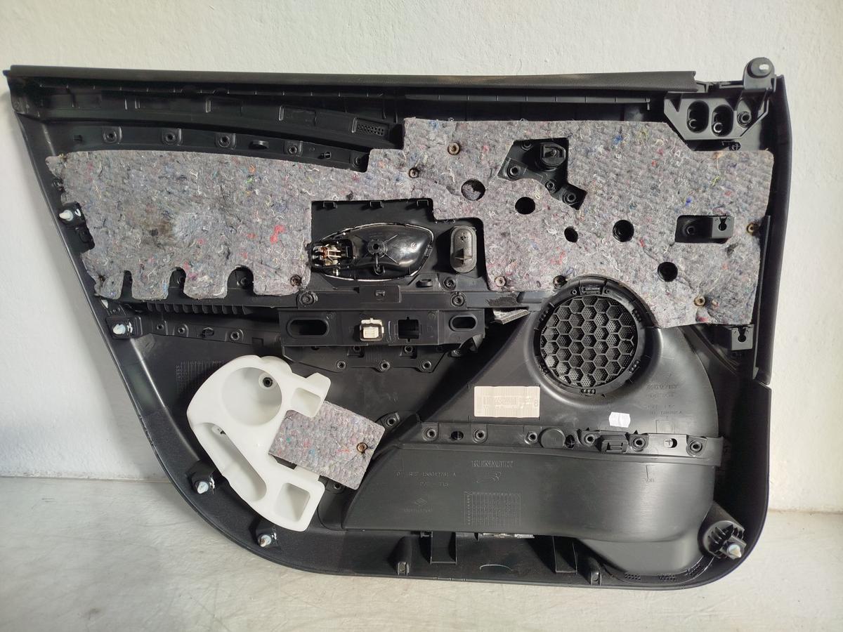 Renault Megane 3 III GT Grandtour Türverkleidung vorn rechts Türpappe Bose OEM