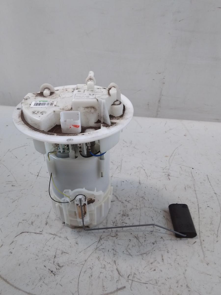 Peugeot 208 original Kraftstoffpumpe Benzinpumpe 1.2VTI 60kw Bj.2016