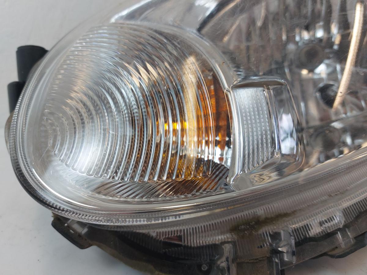 Nissan Micra K13 Scheinwerfer Hauptscheinwerfer vorn links Kratzer Streuscheibe