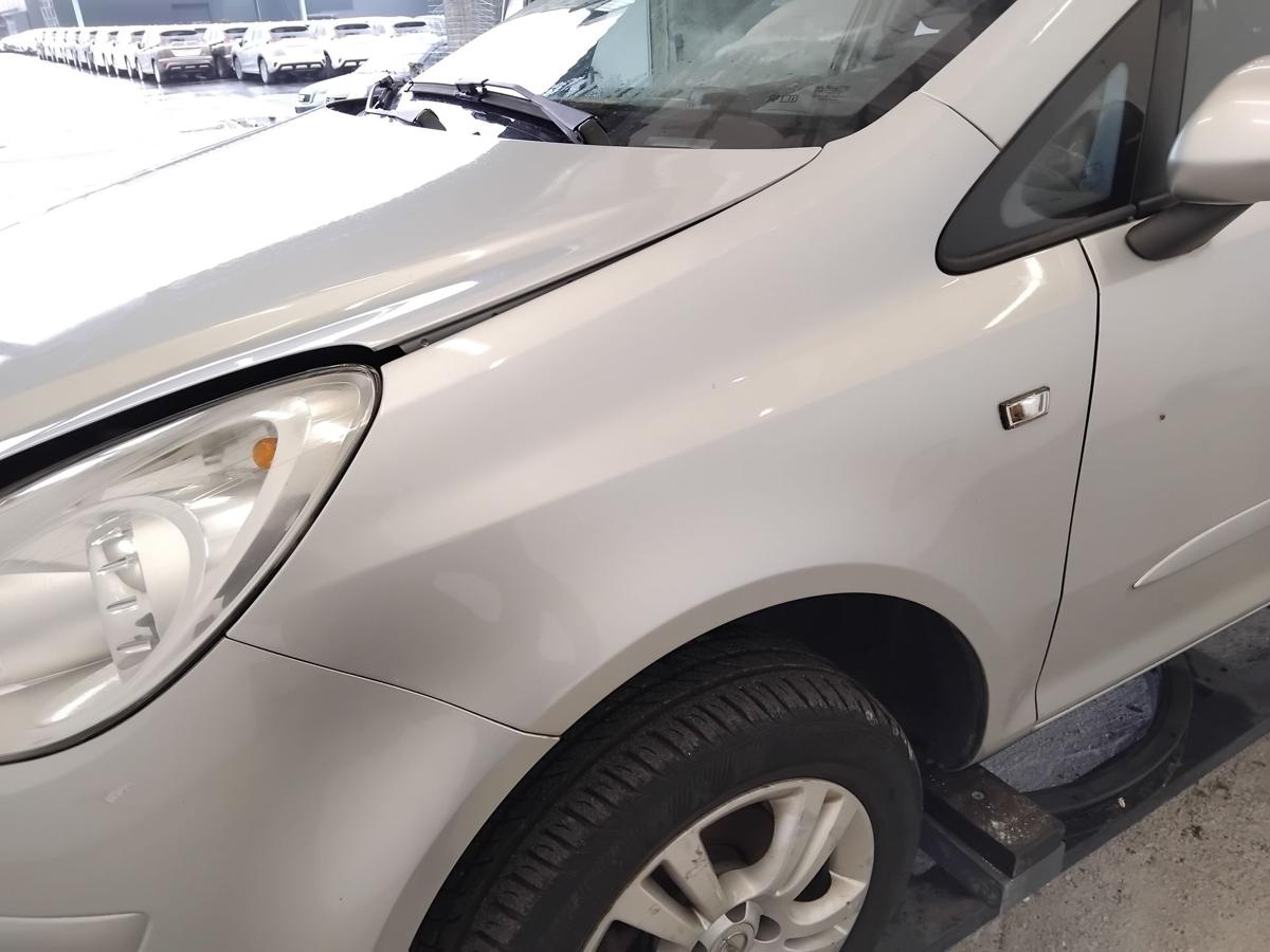 Opel Corsa D original Kotflügel vorn links 2AU starsilber III Z157 BJ2006