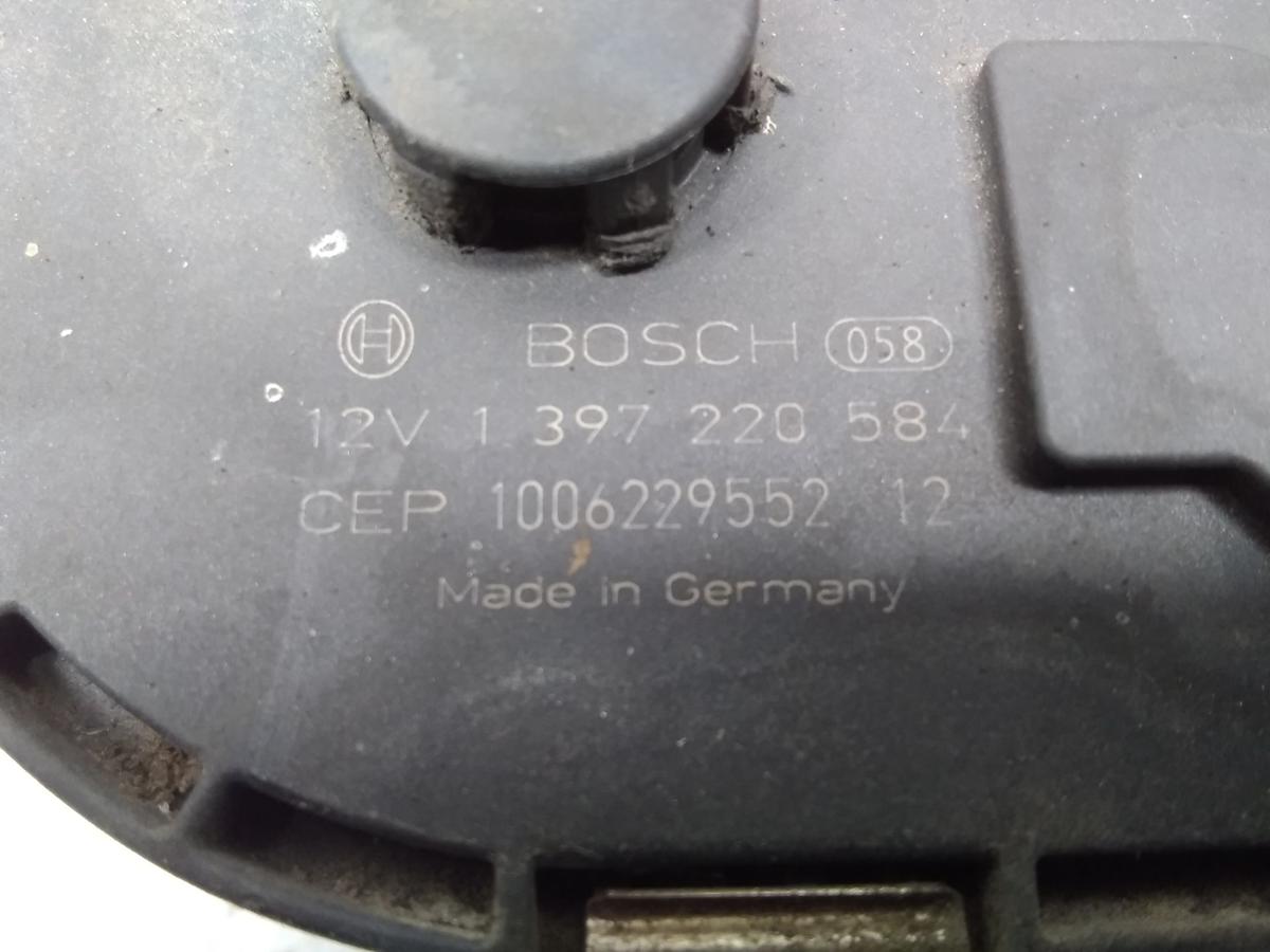 Audi A3 8P Facelift original Wischermotor vorn mit Wischergest&auml;nge Bj.2010