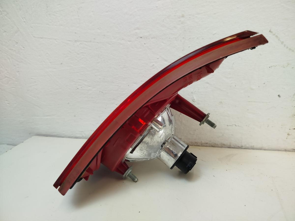 VW Golf 5 V 1K R&uuml;ckleuchte innen rechts Innenteil R&uuml;cklicht Heckleuchte 3 u 5trg