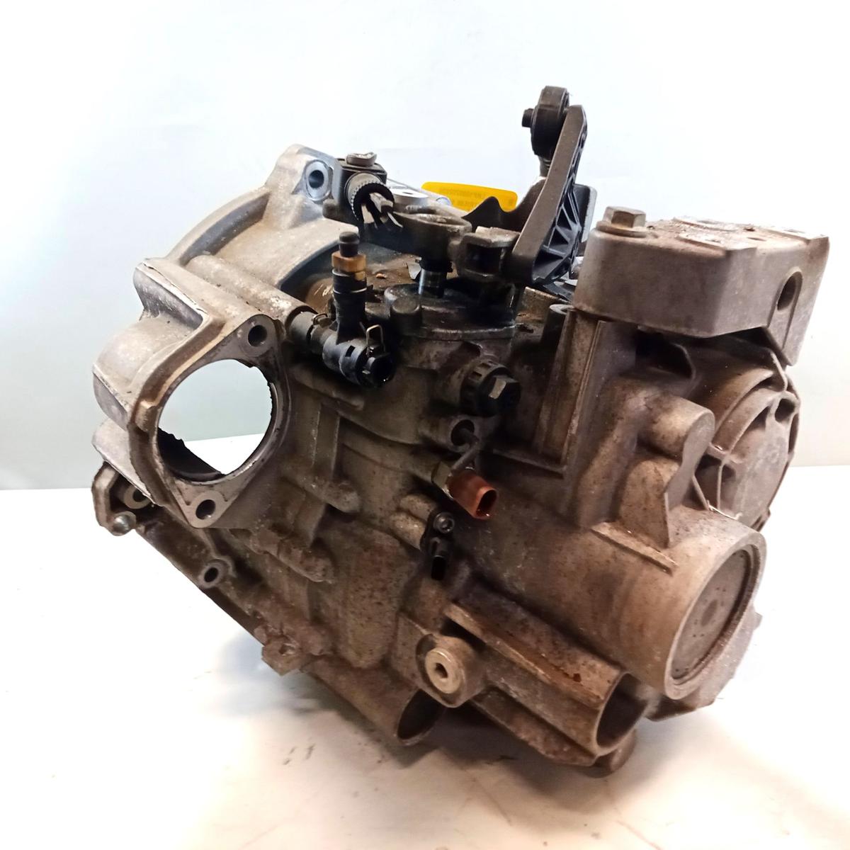 Seat Alhambra 7N 6-Gang Schaltgetriebe NFZ MQ350-6F 2.0TDI 110kw 109828km Bj2015