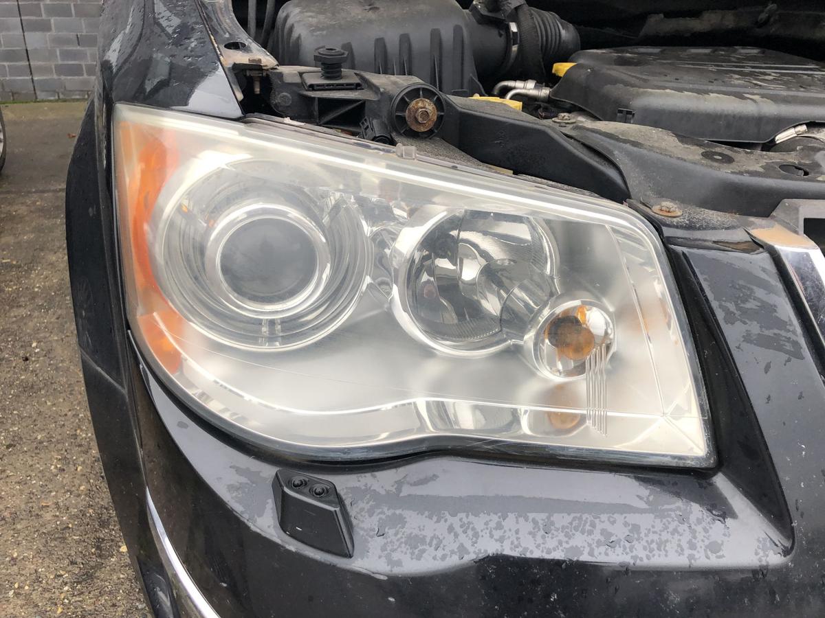 Chrysler Grand Voyager RT Scheinwerfer rechts Xenon Frontscheinwerfer Lampe