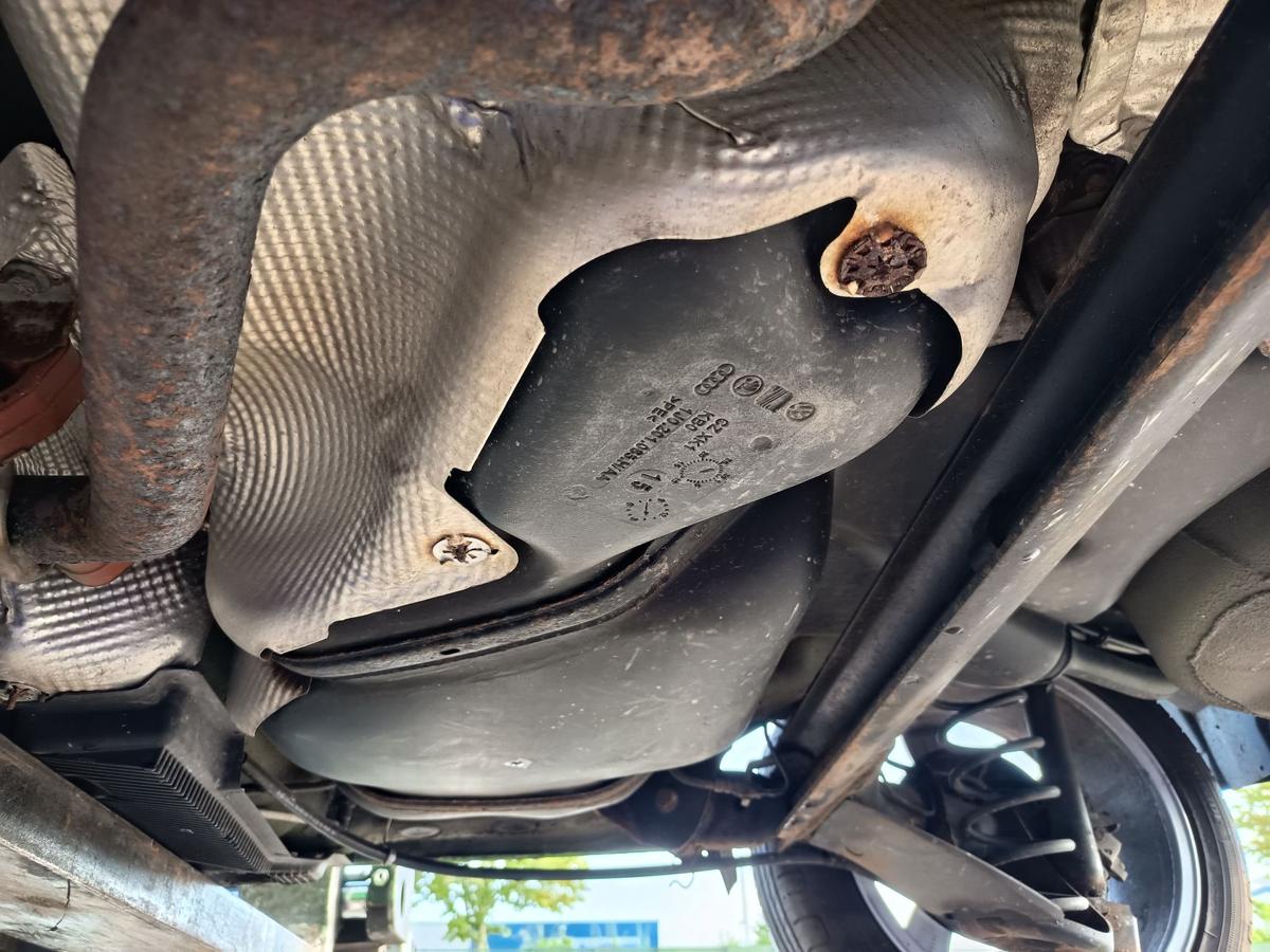 Skoda Rapid original Kraftstoffbeh&auml;lter Tank Benzin 1J0201085H Bj 2015