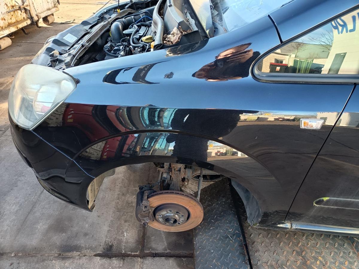 Opel Zafira B original Kotfl&uuml;gel links Z20R schwarz vor Facelift Bj 2005