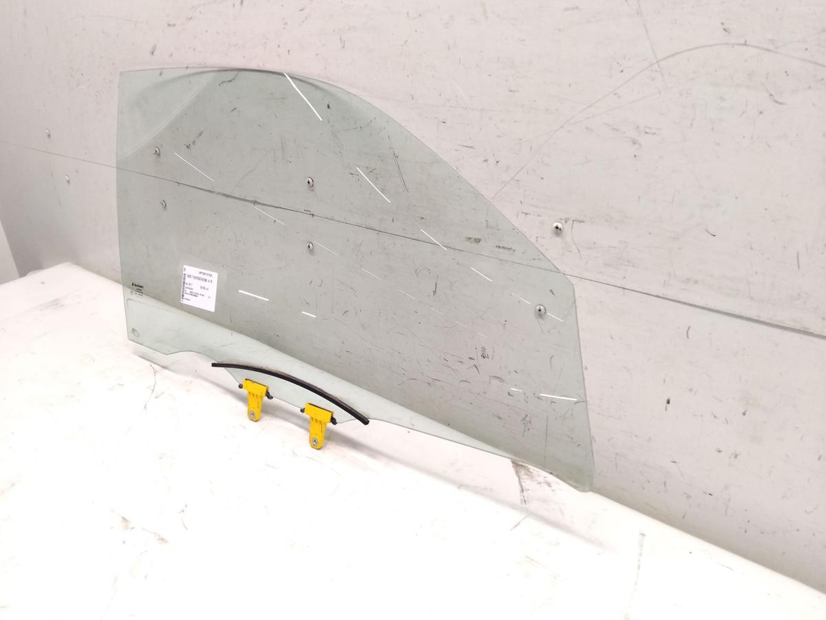 Suzuki Vitara LY original T&uuml;rscheibe vorn rechts gr&uuml;ncolor BJ2017