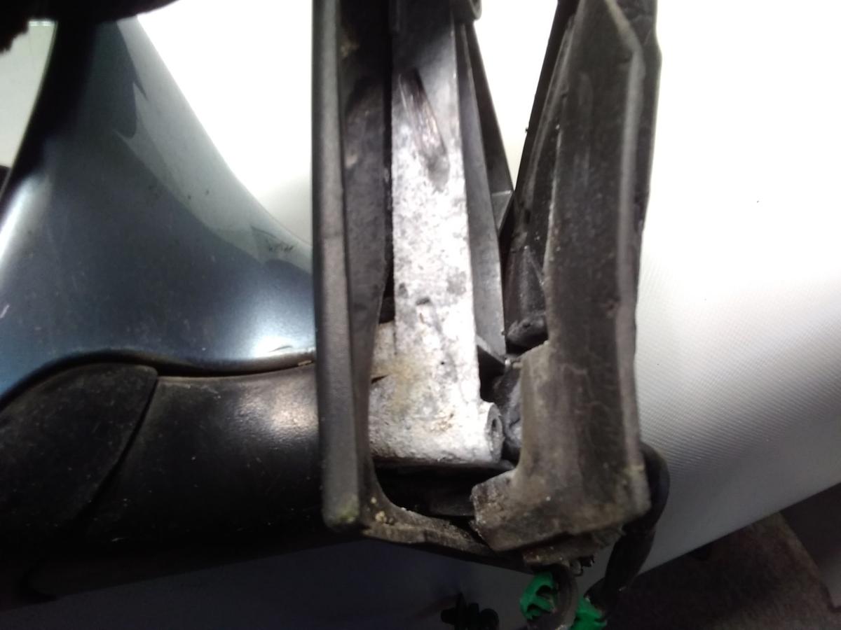 VW Passat 3C B6 orig.Au&szlig;enspiegel links elektrisch & beheizt 6pol BJ2005 LB5M arcticbluesilver