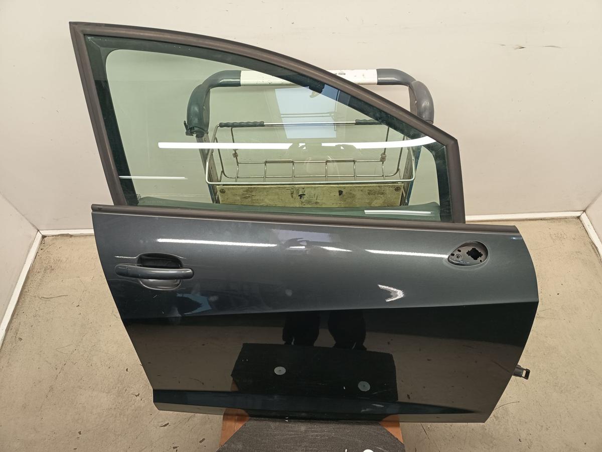 Seat Ibiza ST 6J orig T&uuml;r vorn rechts Beifahrert&uuml;r 5trg LW7Z Grau Bj 2011