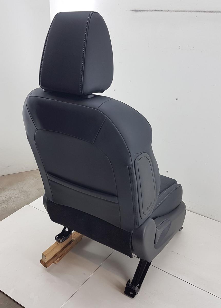 Mitsubishi Eclipse Cross Sitz vorn rechts Bj23 Teilleder dunkelgrau Sitzheizung