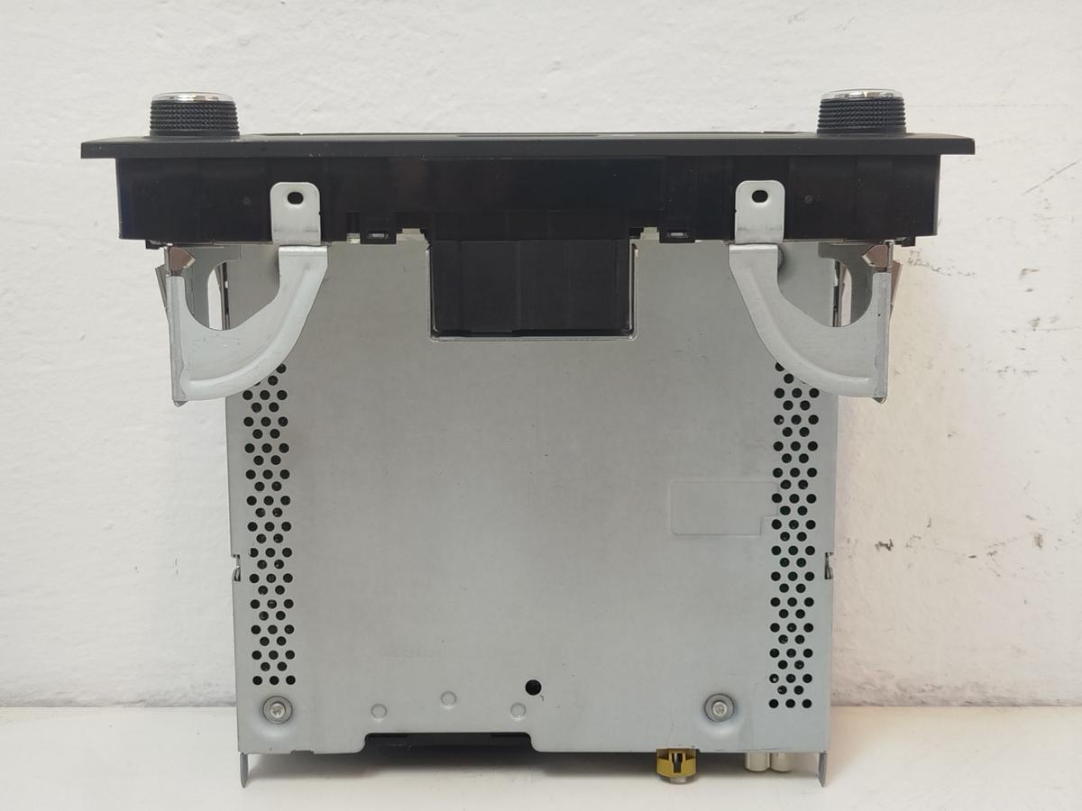 Seat Leon 5F Radio Autoradio Modell Entry Plus OEM ohne Code
