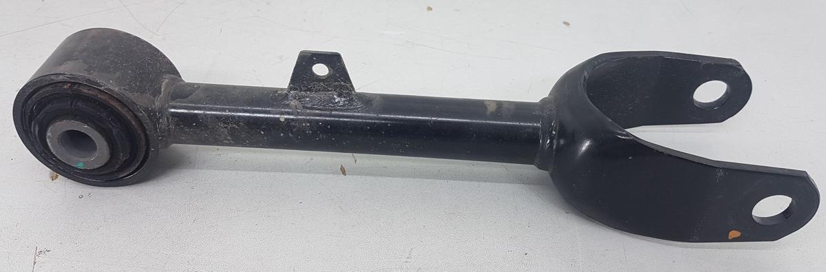Tesla Model Y Querlenkersatz hinten links Satz Querlenker Bj2022 1044451-00-F