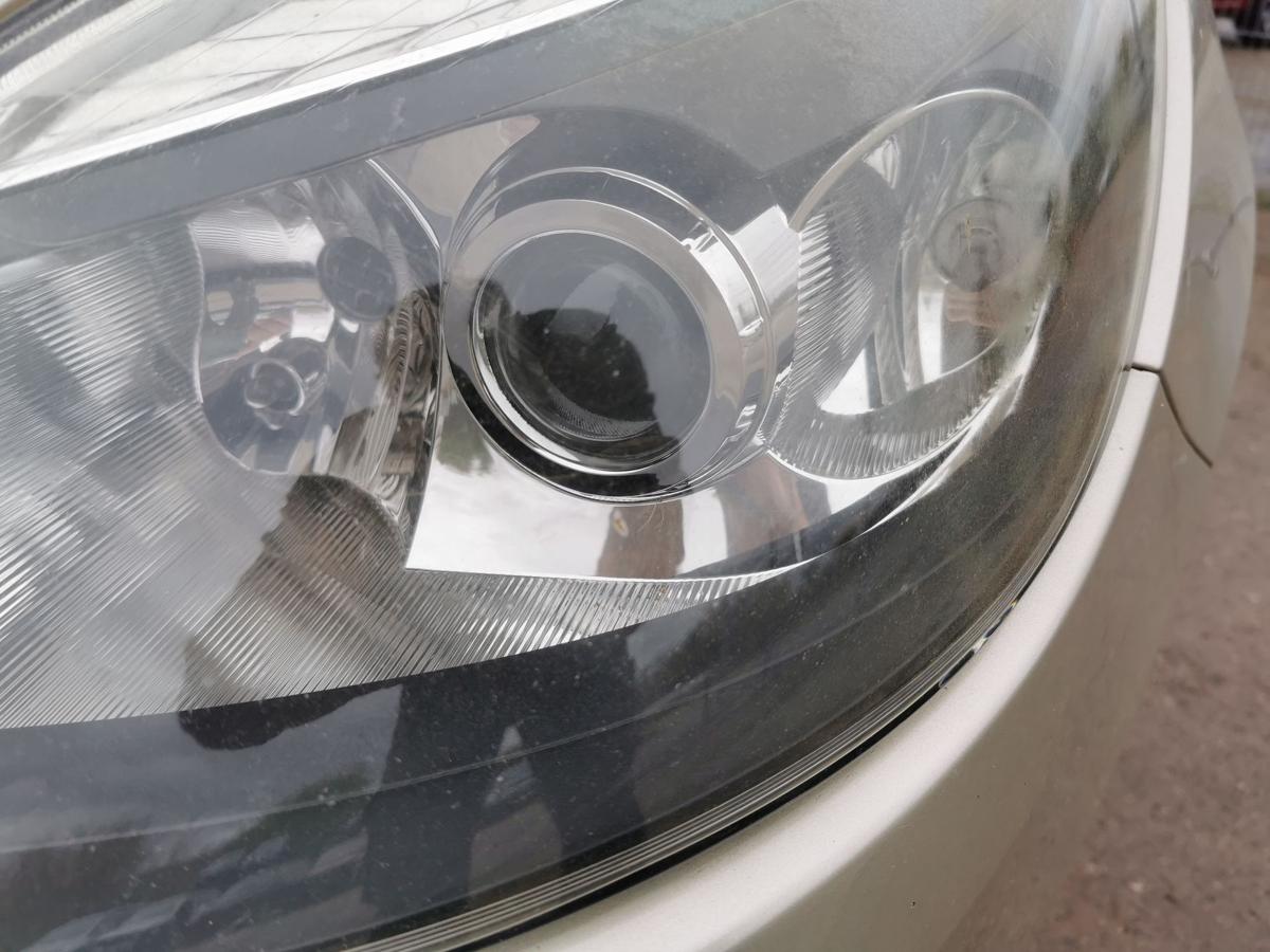 Renault Clio III BR Scheinwerfer Hauptscheinwerfer vorn links Abbiegelicht -09