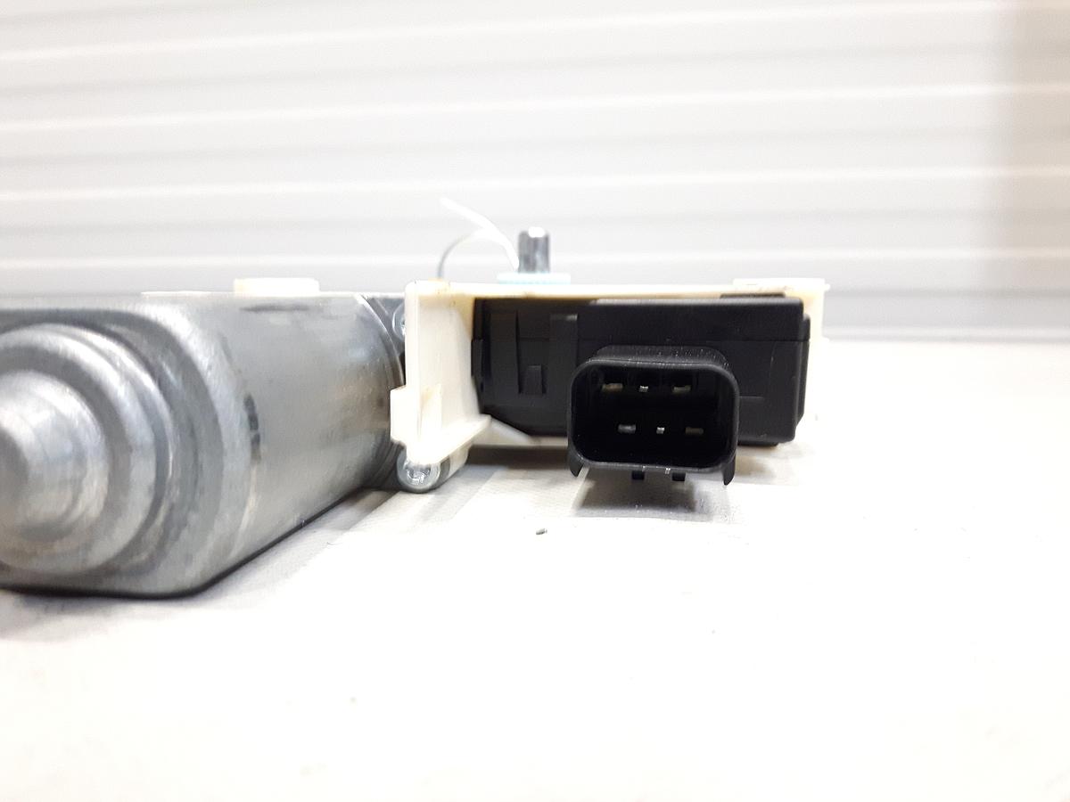 Tesla Model Y original Fensterhebermotor vorn links Brose G12907-100
