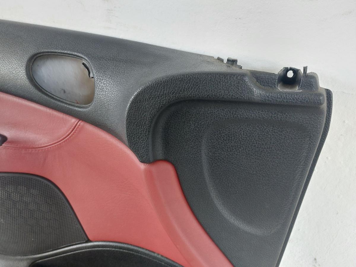 Peugeot 206 CC T&uuml;rverkleidung T&uuml;rpappe vorn links Leder rot schwarz