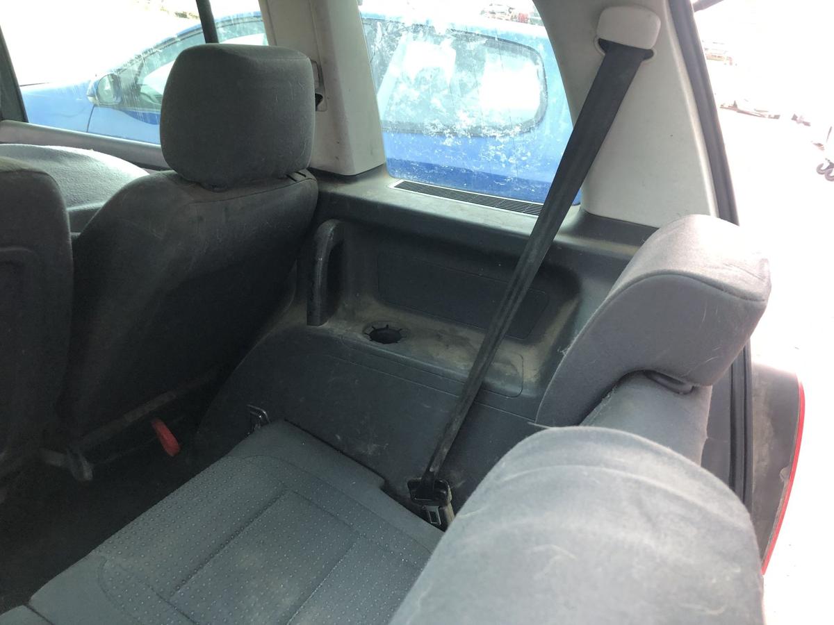 VW Touran 1T 1T1 Nachr&uuml;stpaket Umbaupaket 7 Sitzer R&uuml;ckbank Text beachten