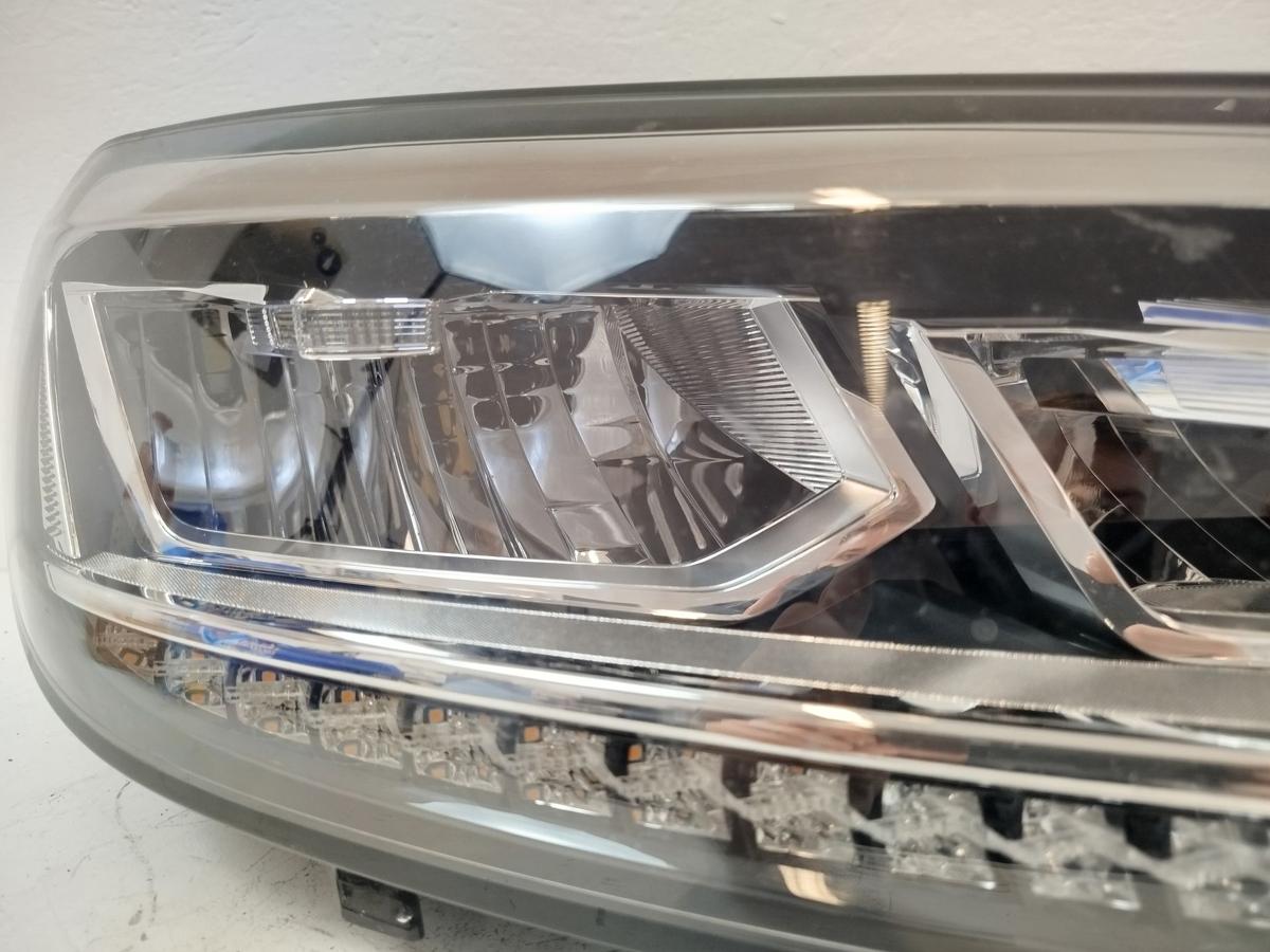 VW Touran 5T Scheinwerfer Hauptscheinwerfer vorn rechts LED TEXT BILDER
