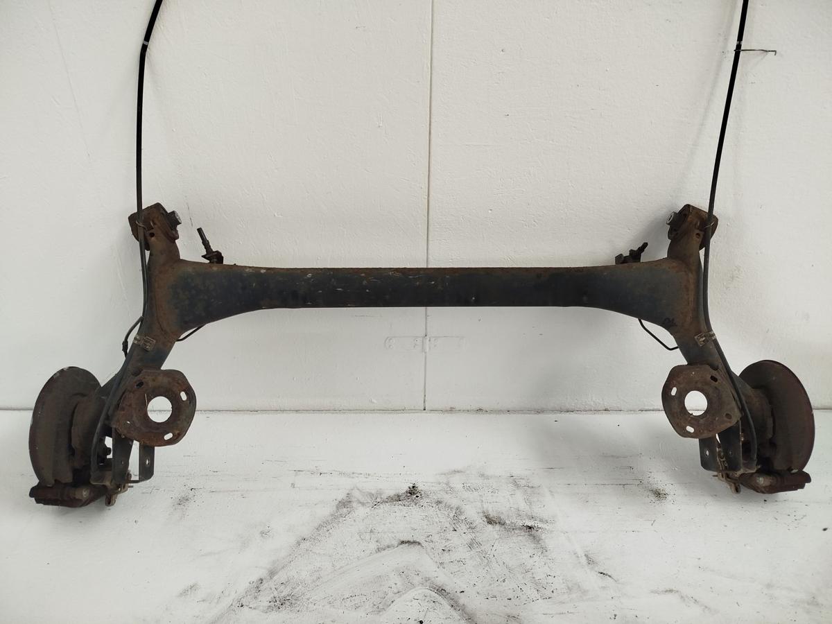 Audi A1 8X Sportback Hinterachse Achse hinten für Scheibenbremse 230x9mm