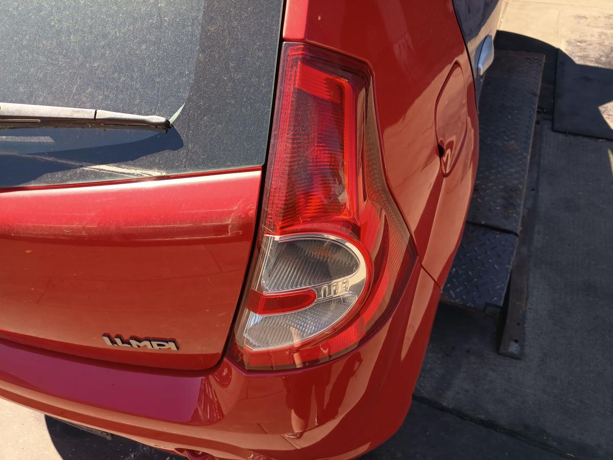 Dacia Sandero original R&uuml;ckleuchte rechts Baujahr 2009