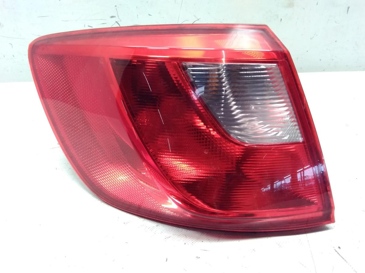 Seat Ibiza ST Kombi 6J original Rückleuchte Heckleuchte links BJ2011