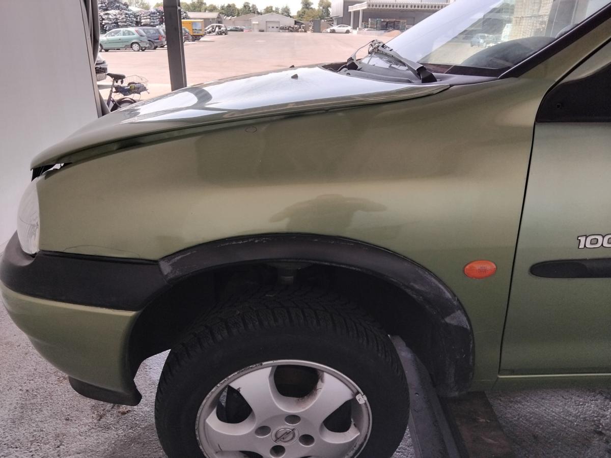 Opel Corsa B original Kotflügel vorn links 49L kiwigrünmetallic BJ2000