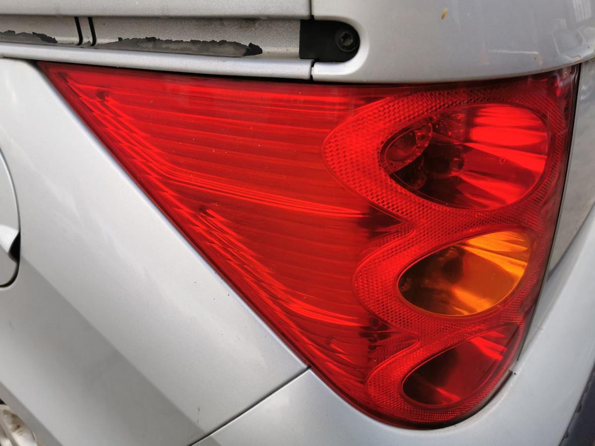 Peugeot 1007 K Rückleuchte Schlussleuchte Rücklicht Lampe hinten links