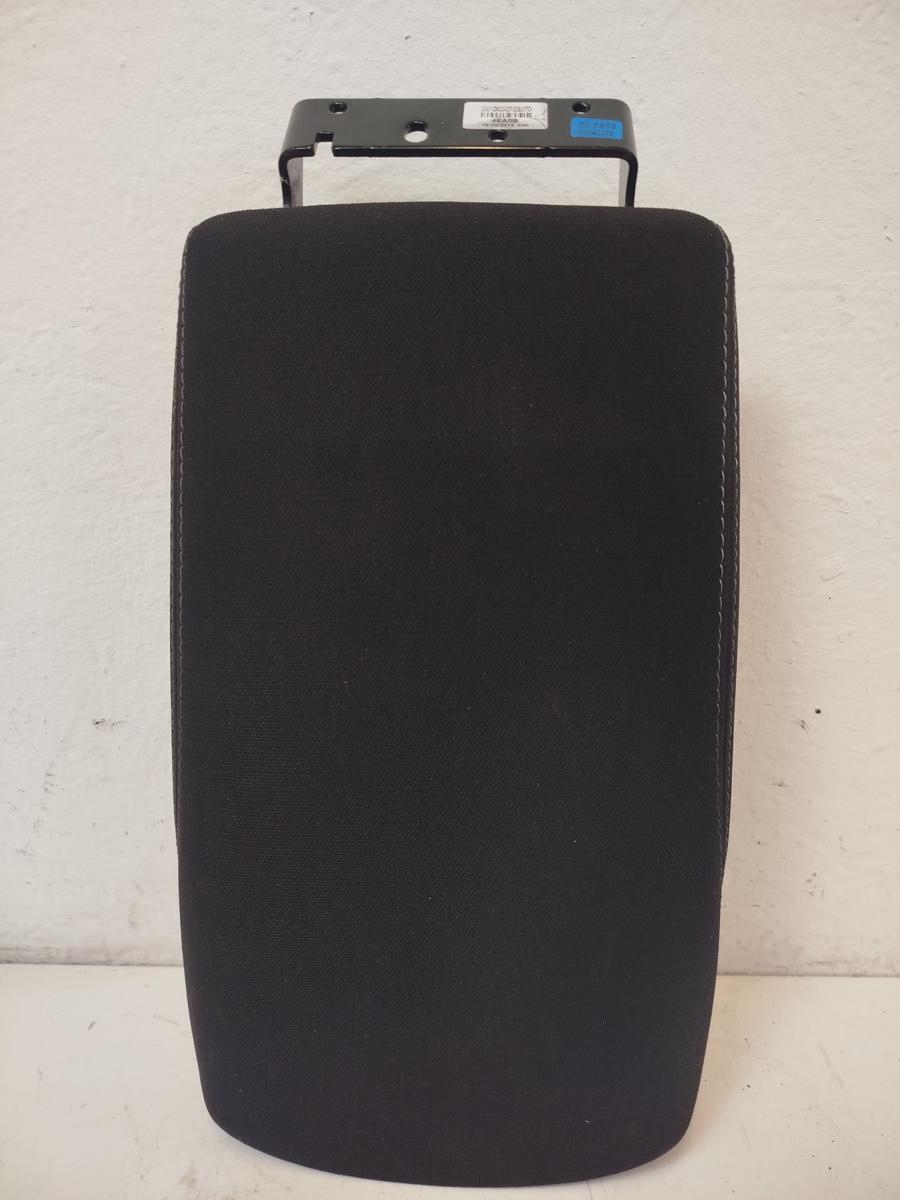 Nissan Qashqai J11 Deckel Mittelarmlehne vorn Armlehne Stoff OEM