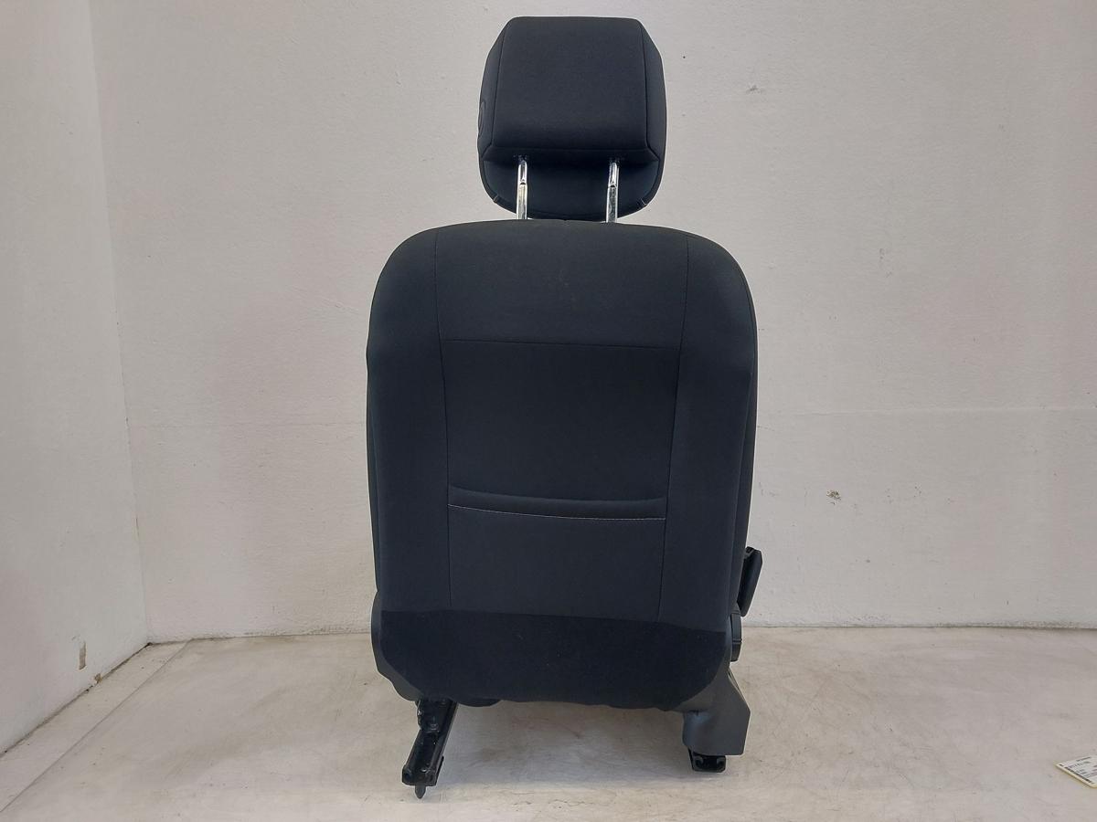 Renault Megane III 3 Sitz vorn rechts Beifahrersitz Stoff Heizung Stoffsitz