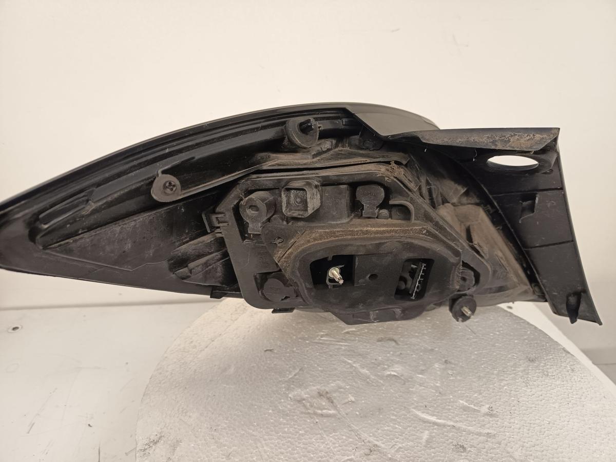 Opel Astra H GTC orig R&uuml;ckleuchte Schlussleuchte hinten links Bj 2008