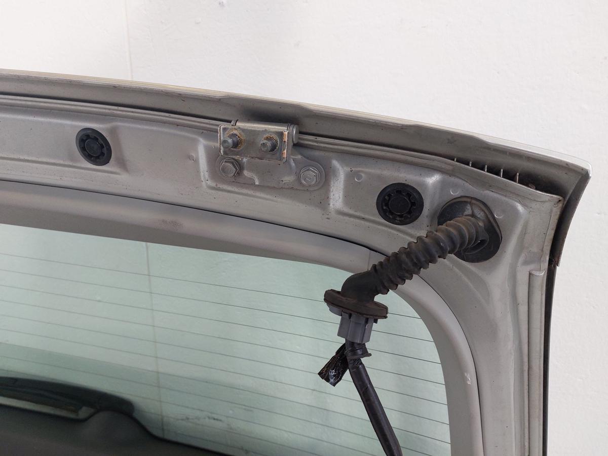 Toyota Avensis T25 Kombi Heckklappe Klappe Deckel hinten 1C0 Radiant Silver Met