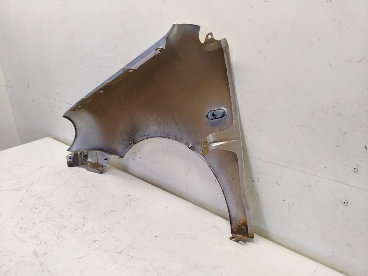VW Polo 9N1 original Kotfl&uuml;gel vorn rechts LA7W reflexsilbermetallic BJ2004