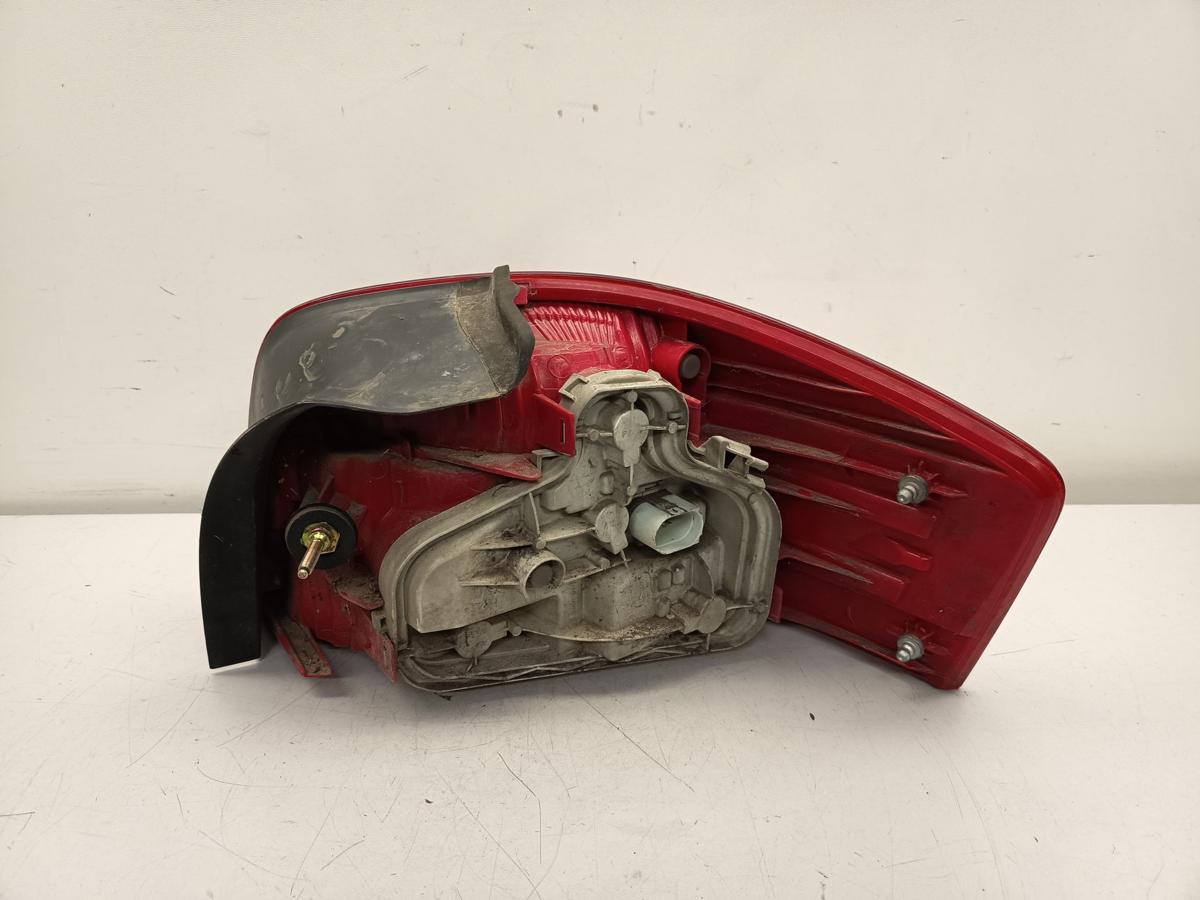 Audi A3 8P original R&uuml;ckleuchte links 3 T&uuml;rer vor Facelift Bj 2004