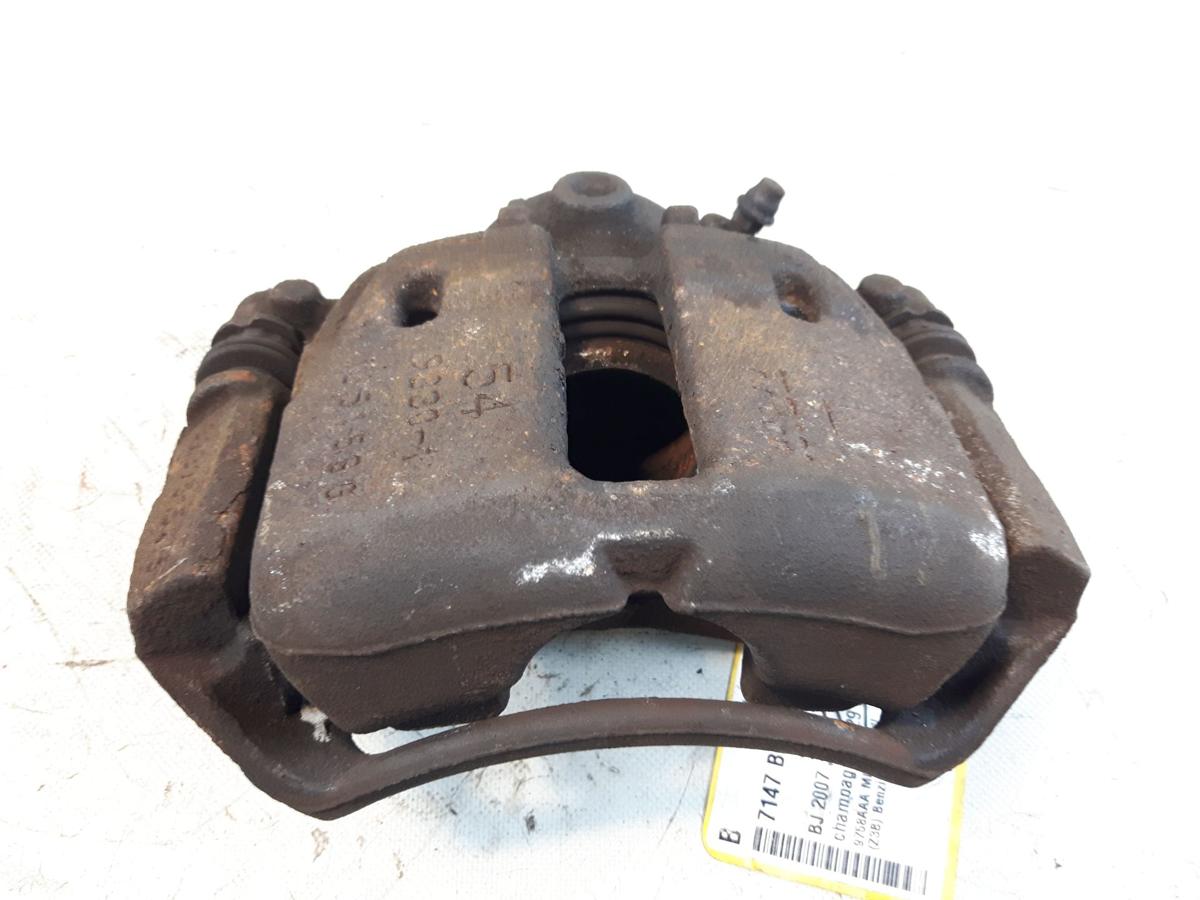 Mitsubishi Colt CZC original Bremssattel links vorn 1.5 80KW 4A91 BJ2007