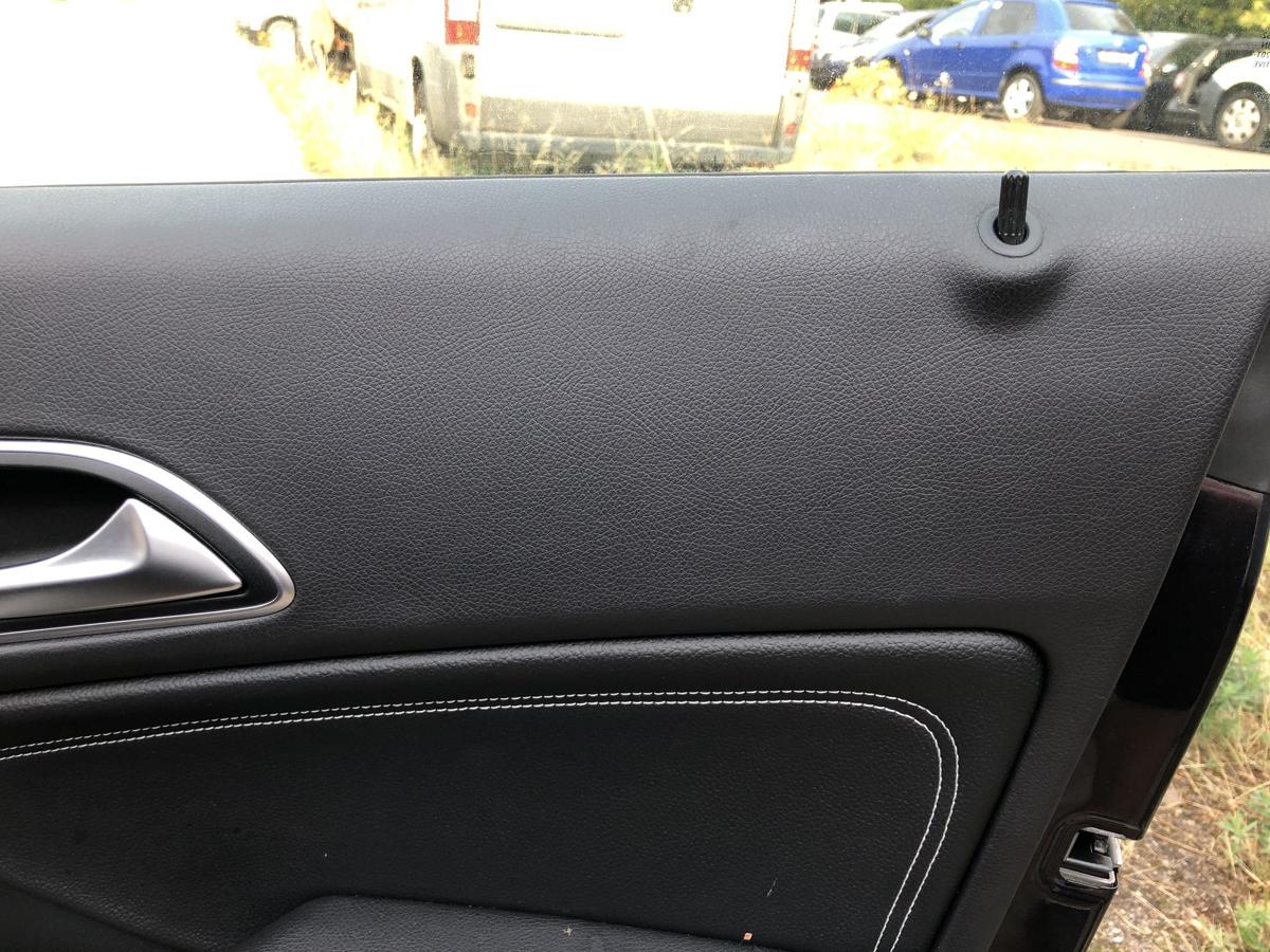 Mercedes CLA C117 bis 16 T&uuml;rverkleidung vorn rechts BeifahrerT&uuml;rpappe Artico