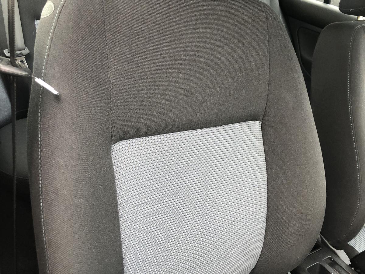 VW Golf 4 IV 1J Sitz vorn rechts Beifahrersitz Stoff ohne Heizung 5-trg Variant