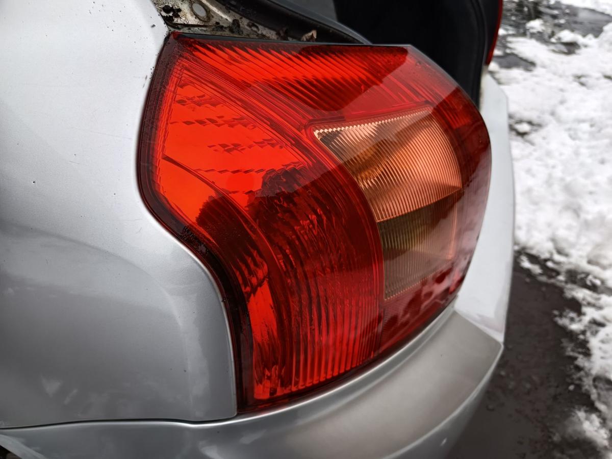 Toyota Corolla E12 original R&uuml;ckleuchte links Heck Schluss Licht Bj 2002