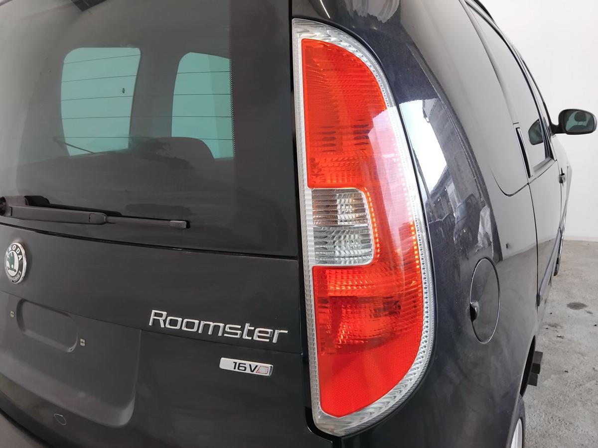 Skoda Roomster 5J original R&uuml;ckleuchte Heckleuchte rechts BJ2008