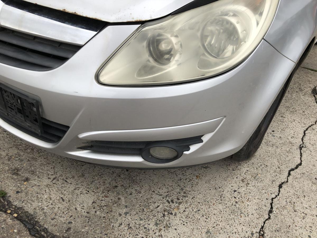Opel Corsa D Sto&szlig;f&auml;nger vorn Frontsch&uuml;rze mit Nebelscheinwerfer 2AU Starsilber