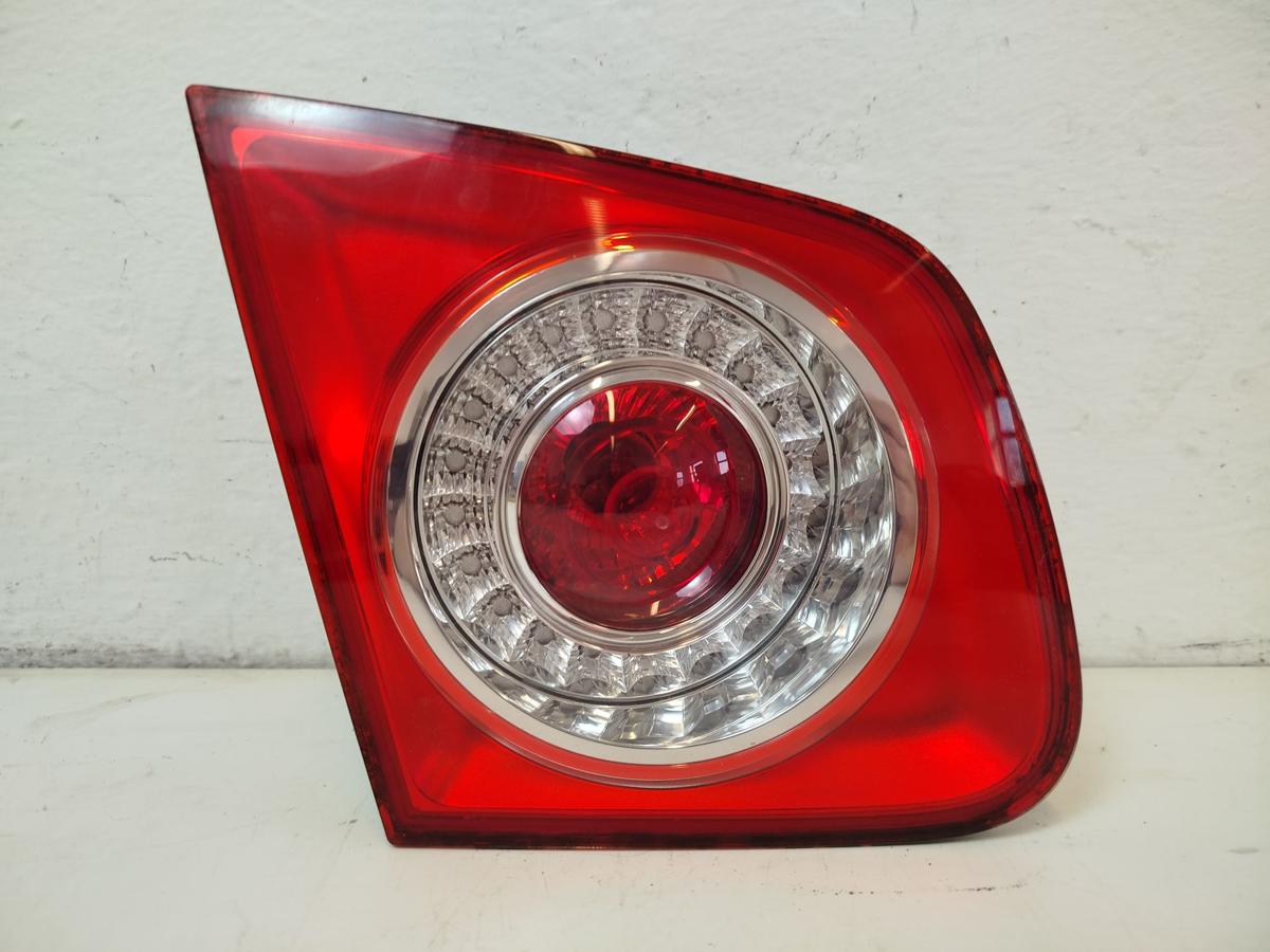 VW Jetta 1K R&uuml;ckleuchte innen links R&uuml;cklicht Heckleuchte Innenteil Heckklappe