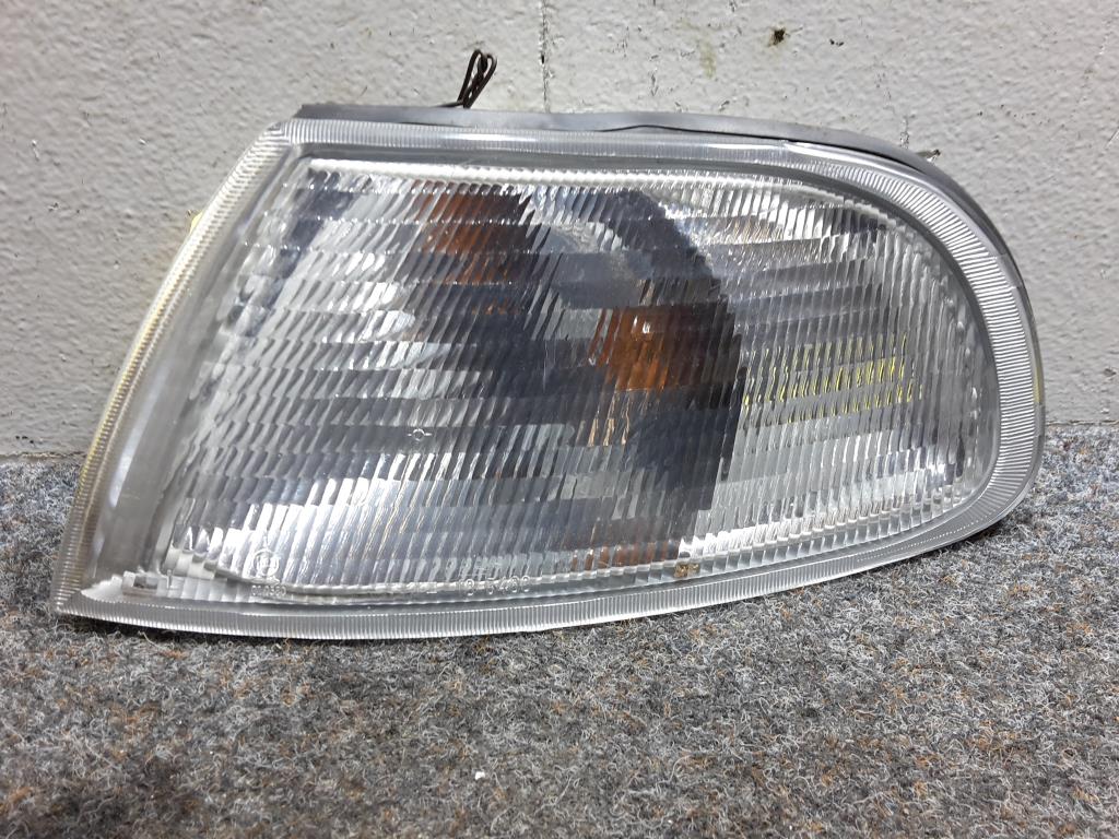 Honda Accord CC7 BJ 1995 Blinker vorn links Blinkleuchte 93-96