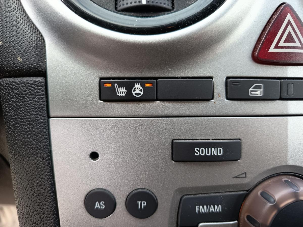 Opel Corsa D original Lederlenkrad beheizt ohne Airbag Bj 2012