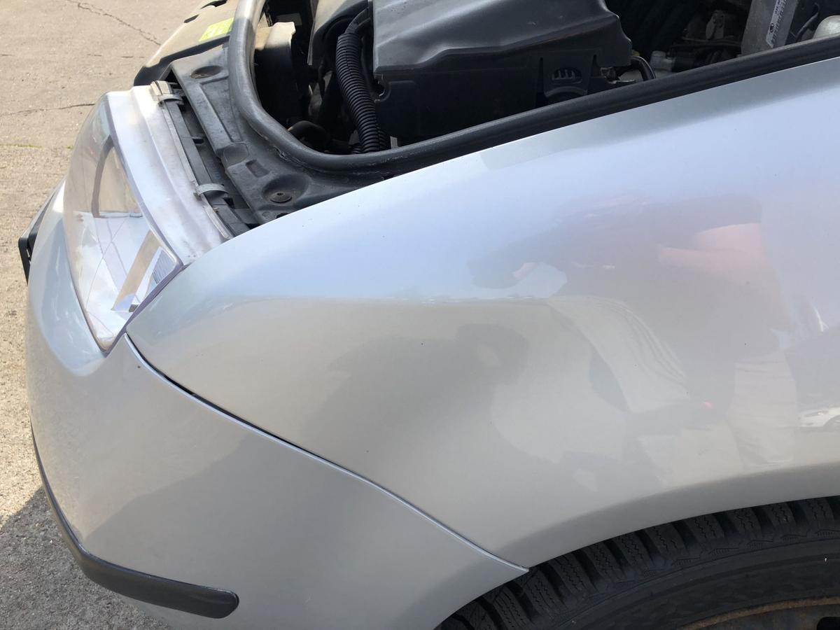 Skoda Fabia 6Y Kotfl&uuml;gel vorn links Fahrerseite LF7T Diamant Silber Metallic