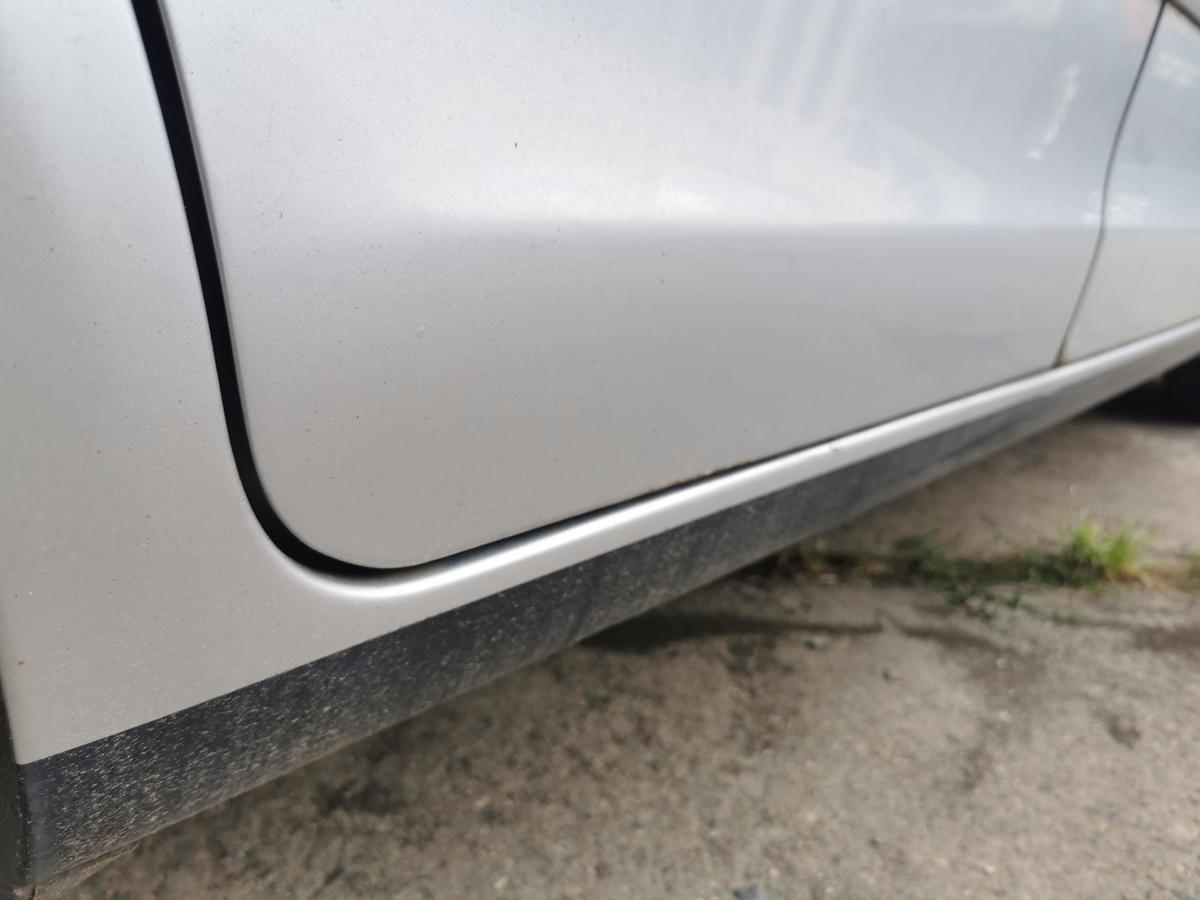 VW Polo 9N1 Tür Autotür Rohbautür Fondtür hinten rechts LA7W Reflexsilber met