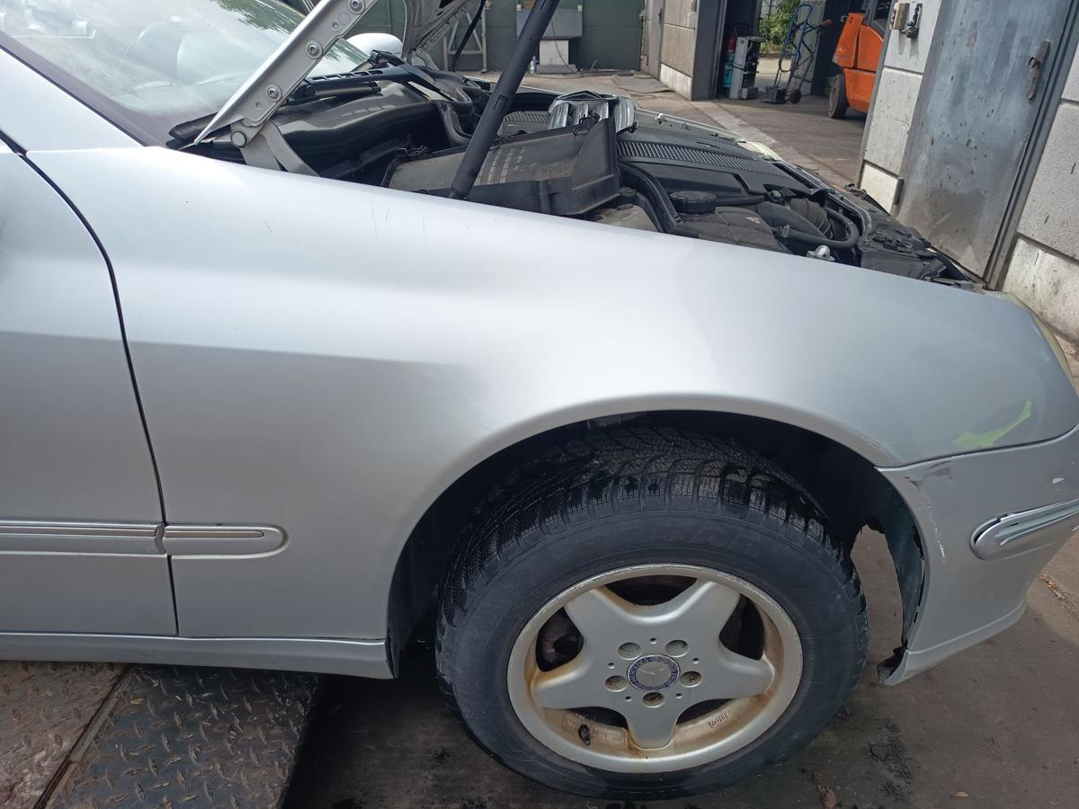 Mercedes CL203 original Kotfl&uuml;gel rechts Seitenteil 775 Iridiumsilber Bj 2006