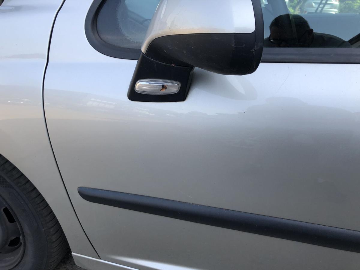 Peugeot 207 SW Typ WE T&uuml;r vorn links Fahrert&uuml;r Rohbau ETS Gris Cendre Metallic